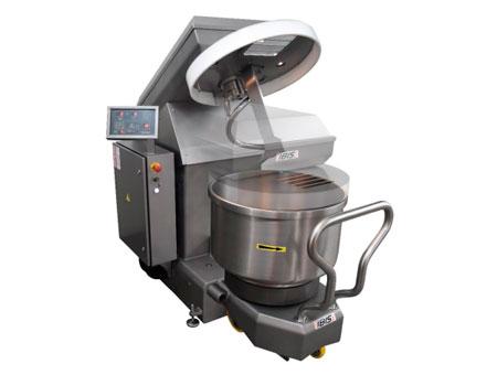 PLANETARY MIXER UC 40 in standard version ; tools included : spatula , heavy wire whisk , fine wire 